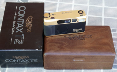 Contax T2 Gold 60 Years Limited edition
