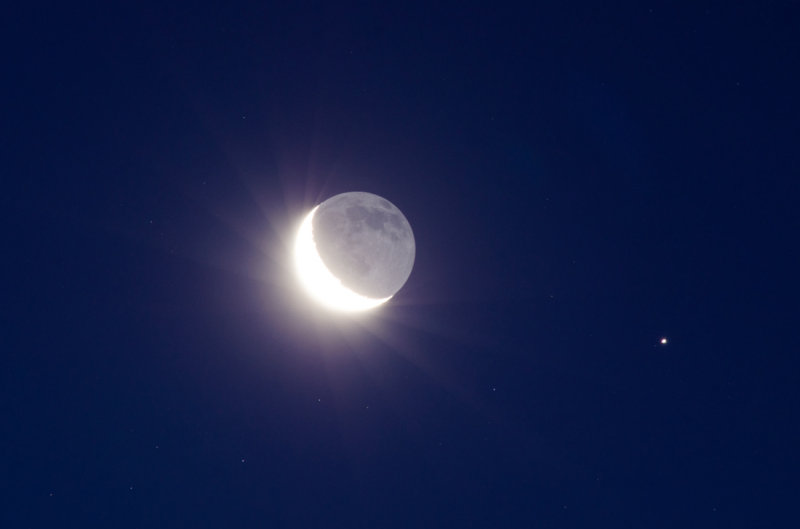 Crescent Moon & Saturn