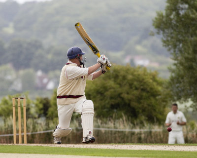 20. Richard Mollitt clips a single off his legs