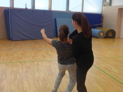 Formation Self-Defense SDC Professeurs St Anne 2016 (196).JPG