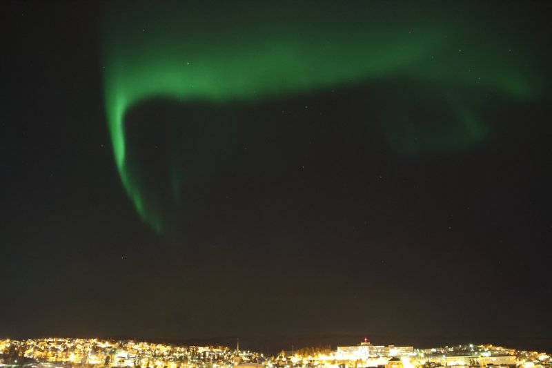 Aurora over Narvik - 1/2 March 2016