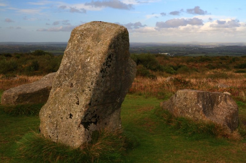 Standing stone, Caerloggas Downs