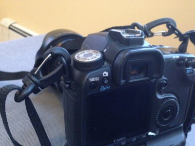 HANDSTRAP2.jpg