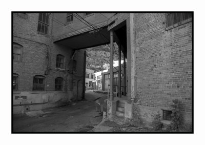 16 10 25 255 Bisbee Old Town