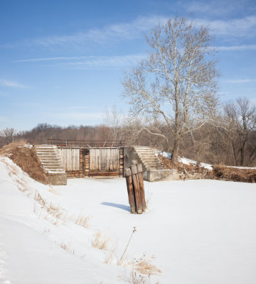 Below Lock 16