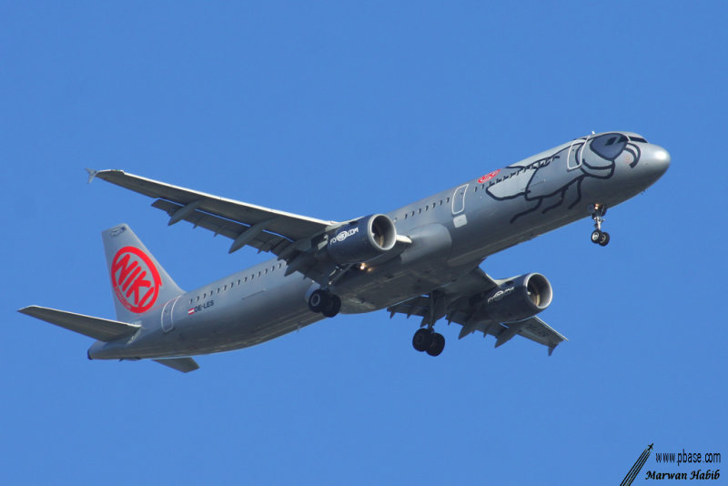 Airbus A321 Niki