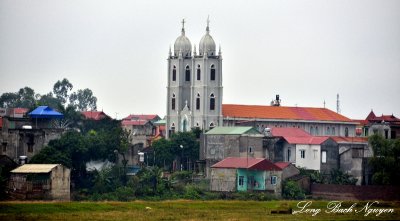 Ben Dua Church, Gia Tan, Hanoi, Vietnam  