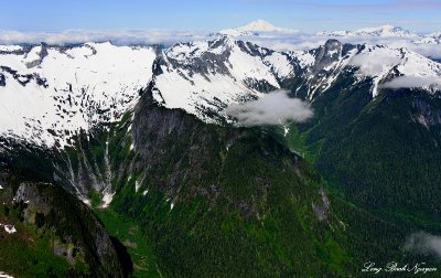 Little Devil Peak, Teebone Ridge,Big Devil Peak, North Cascades National Park, Washington 