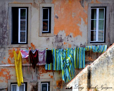 hanging laundry,  Sintra, Portugal 