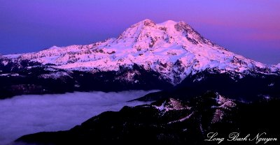 Mount Rainier National Park, Sunset over Cascade Mountains, Washington 