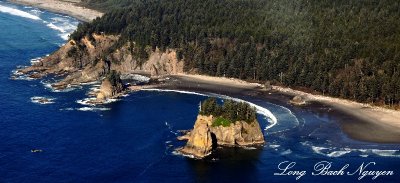 Quateata, Natural Arch, Crying Lady Rock, Olympic Coast, Washington  