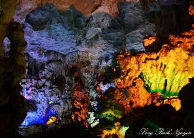 Dau Go Cave Ha, Long Bay, Vietnam  
