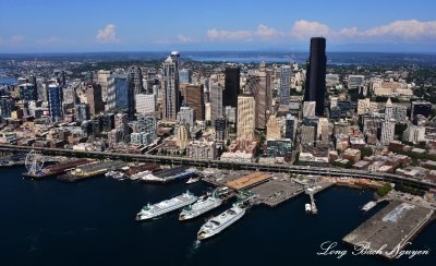 Downtown Seattle and Waterfront, Washington State Ferries, Great Wheel, Alaskan Way Viaduct, Washington
