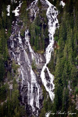 Big Heart Lake Waterfalls, Cascade Mountains, Washington 