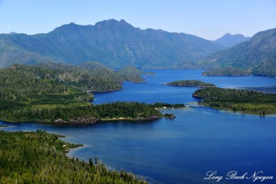 Kennedy Lake, Clayoquot Arm, Vancouver Island, Canada 