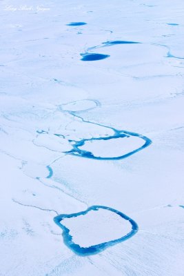 Melting Glacier Lakes on Greenland 