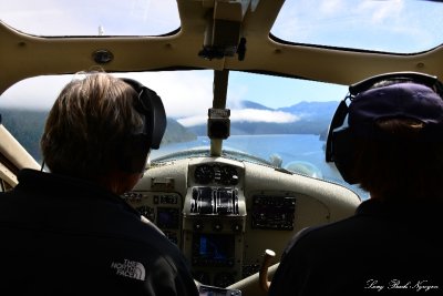 Flying Alberni Channel in Beaver Floatplane John and JJ  