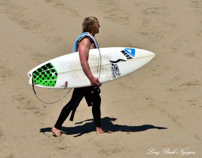 Surfer HB California 