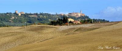 Pienza and farm land, Tuscany, Italy  