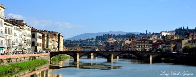 Ponte alla Carrala, Ponte Vecchio, Arno River, Florence, Italy  