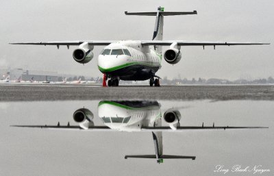 Perfect Reflection of Dornier, Clay Lacy Aviation Seattle 