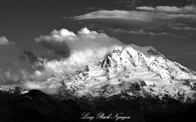 Strong Wind over Mount Rainier National Park Washington  