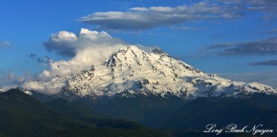 Strong Wind over Mount Rainier National Park, Washington  