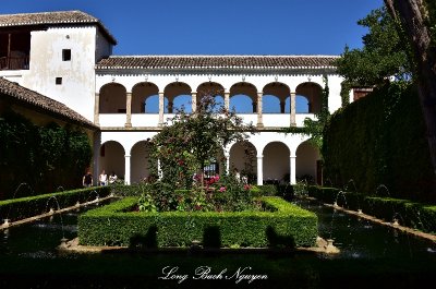 The Soultanas Court at Generalife, Alhambra Granada 397  