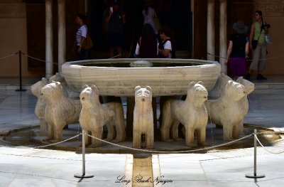 12 Lions and Fountain, The Lions Palace, Alhambra, Granada 1036 