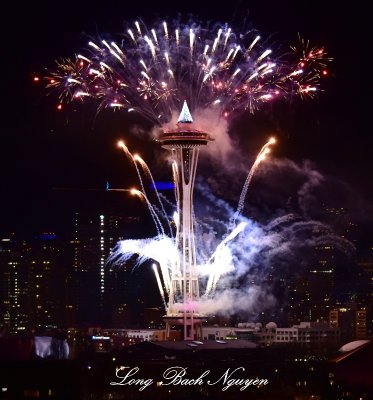 New Year Celebration over Space Needle 2016 155a 