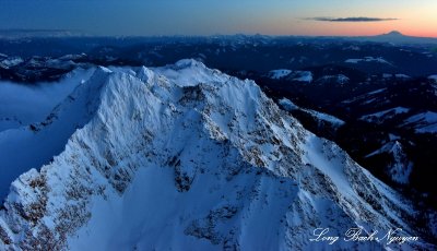 Twin Sisters, Mount Rainier, Glacier Peak, North Cascades Mountain, Washington 055  