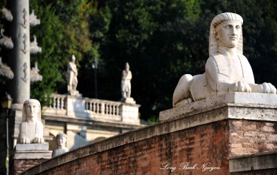 Egyptian Sphinxs at Piazza del Popolo Rome Italy 413  