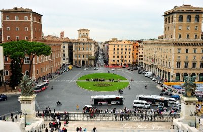 Piazza Venezia from Altar of the Fatherland Rome Italy 446  