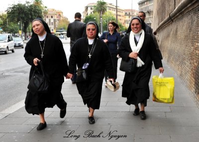 Nuns in The Vatican City Rome Italy 260  