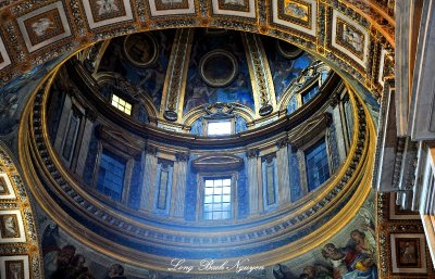 Dome in St Peters Basilica The Vatican Rome Italy 364 