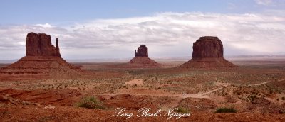 West Mitten Butte, East Mitten Butte, Merrick Butte, Monument Valley, Navajo Tribal Park, Arizona 622