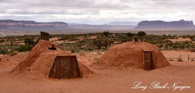 Hogans at Monument Valley Visitor Center Navajo Tribal Park Arizona 994  