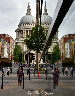 Seeing Double St Pauls Cathedral London 113  