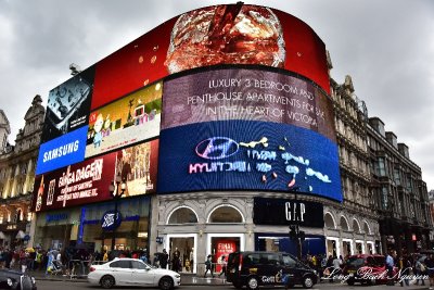 Neon Signs at Piccadilly Circus London 278 