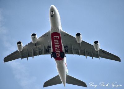 Emirates A380 over Kew Garden Outside London 467  