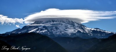 Stunning Cap Cloud over Mt Rainier National Park Washington 116 