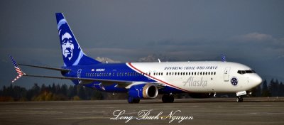 Alaska Airlines Boeing 737-900 Honoring Those Who Serve 011 