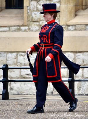 Beefeater at Tower of London 145  