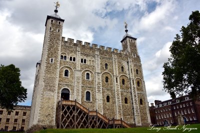 White Tower at Tower of London 222a  