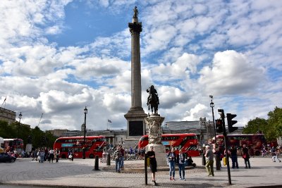 Trafalgar Square Nelsons Column London 205 