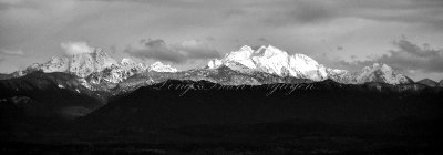 Whitehorse Mountain, Three Fingers Mountain, Big Bear Mountain of Washington Cascade Mountain Range 007