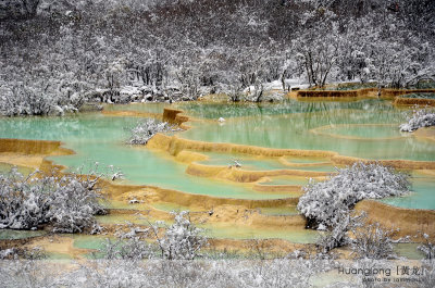 Multi-Colored Pond [五彩池]