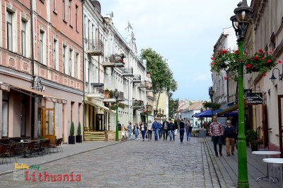 Vilniaus gatvé (Vilnius street)/ Old town