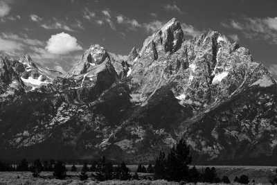 4th PlacePhotowalk Along the Tetonsby Traveller