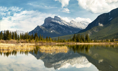 3rd Place: Mount Rundle